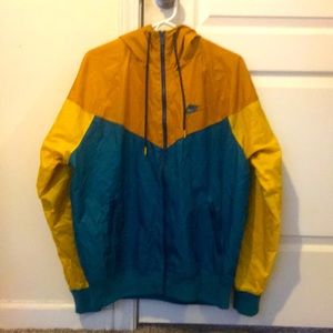Nike windbreaker
